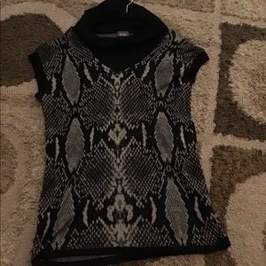 Short Sleeve Cowneck Snakeskin Tunic